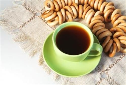 Uống trà xanh với tinh bột giúp ổn định đường huyết